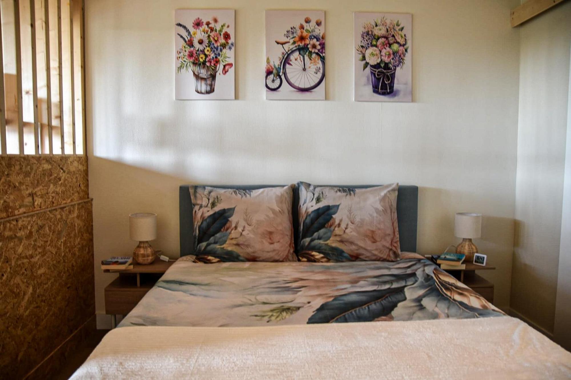 Mimosa Bed & Breakfast In Ijsselmuiden Exterior photo